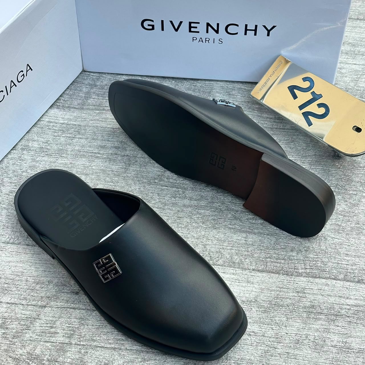 Givenchy Black Leather 4G Metal Logo Mules