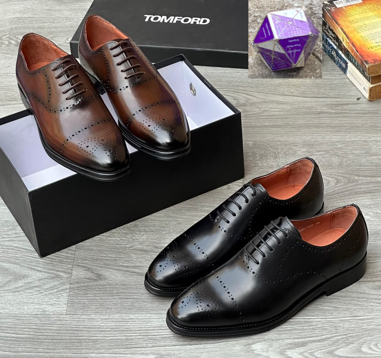 Tomford Men’s Leather Oxford Shoes